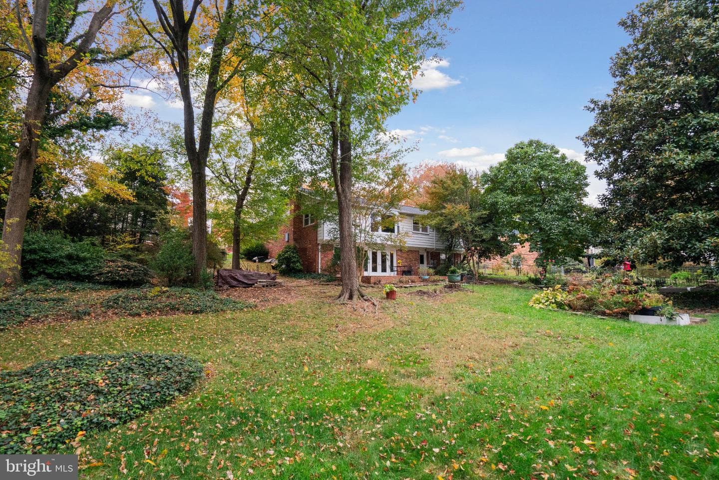 4217 N Valiant Court photo 69