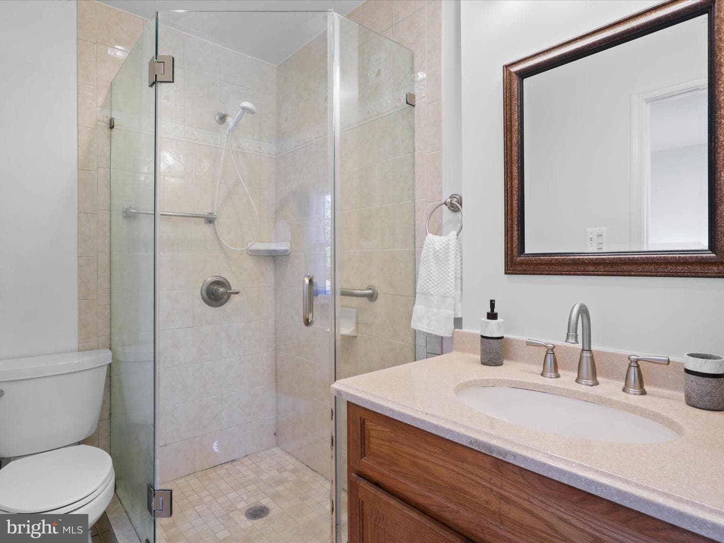 4517 Pinecrest Heights Drive photo 15