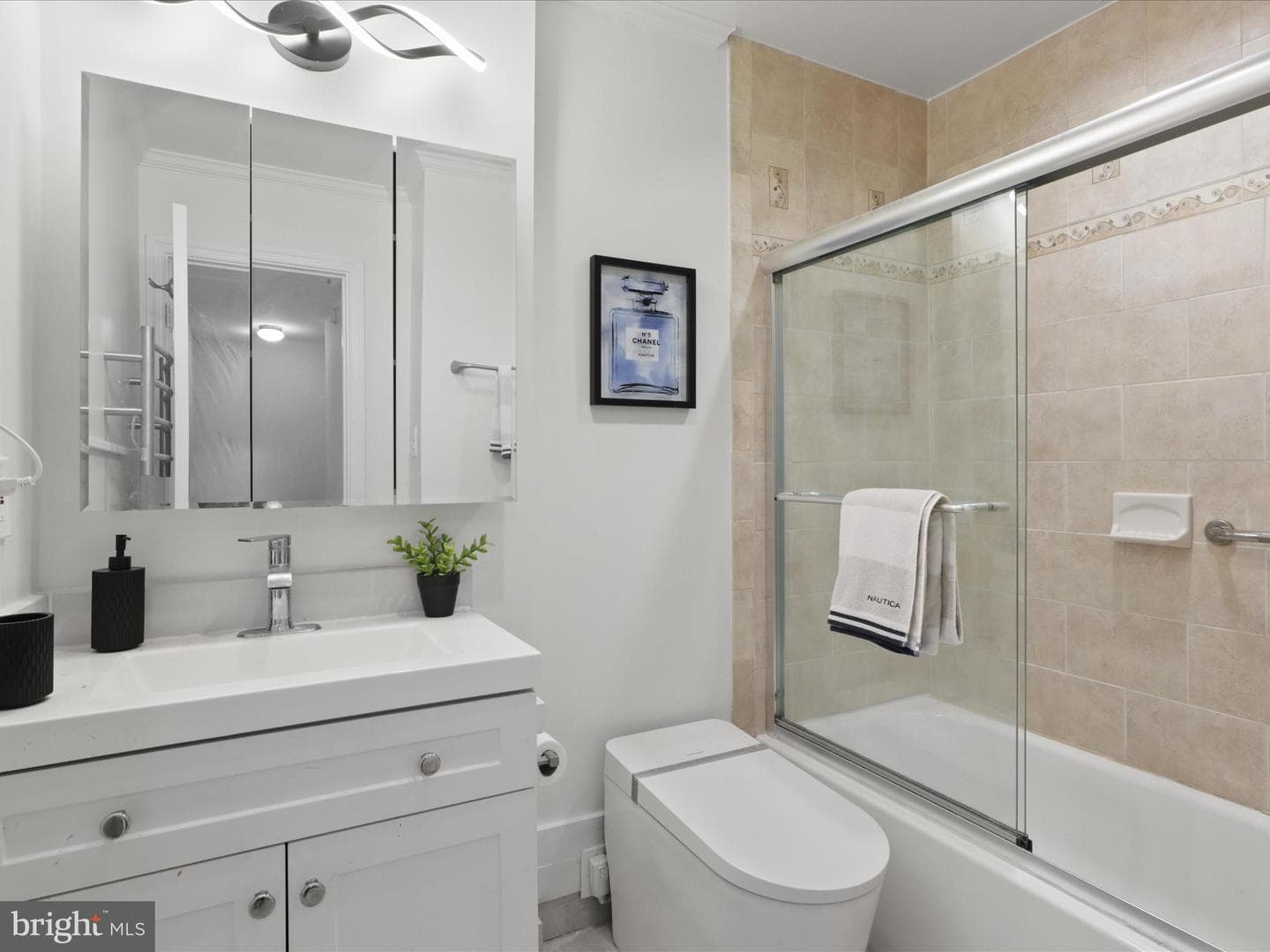4517 Pinecrest Heights Drive photo 19