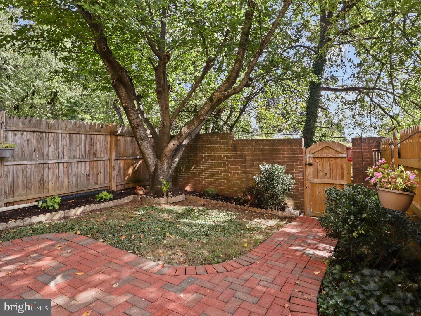 4517 Pinecrest Heights Drive photo 28