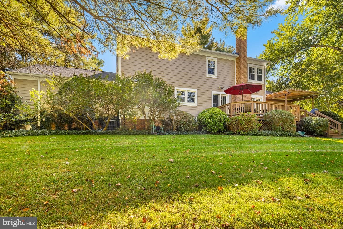 1302 Clayborne House Court photo 32