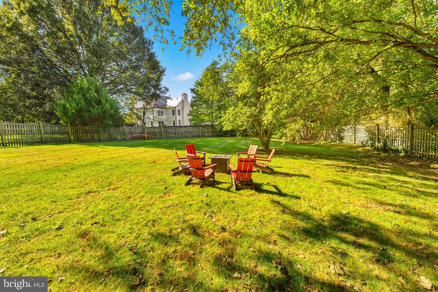1302 Clayborne House Court photo 34
