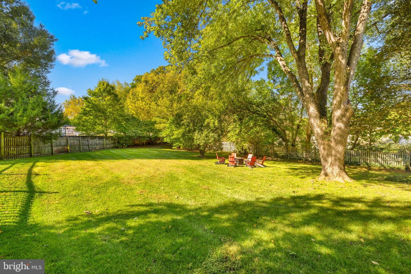1302 Clayborne House Court photo 36