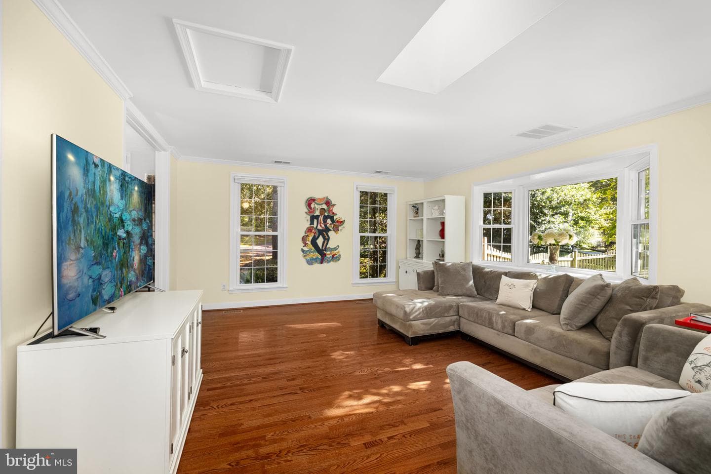 1302 Clayborne House Court photo 7