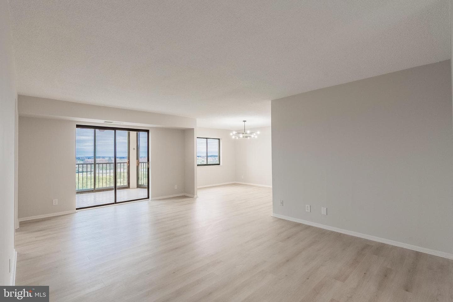 5903 Mount Eagle Drive #1206 photo 11