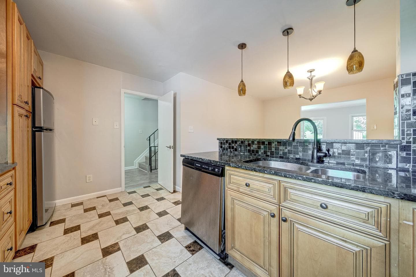 8322 Highcliffe Court photo 14