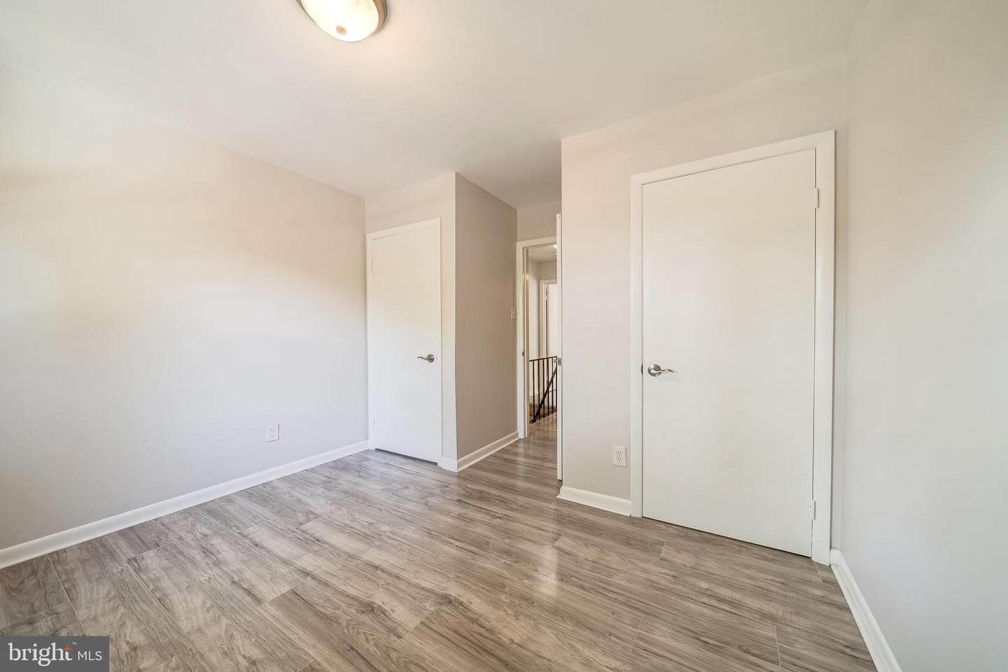 8322 Highcliffe Court photo 27