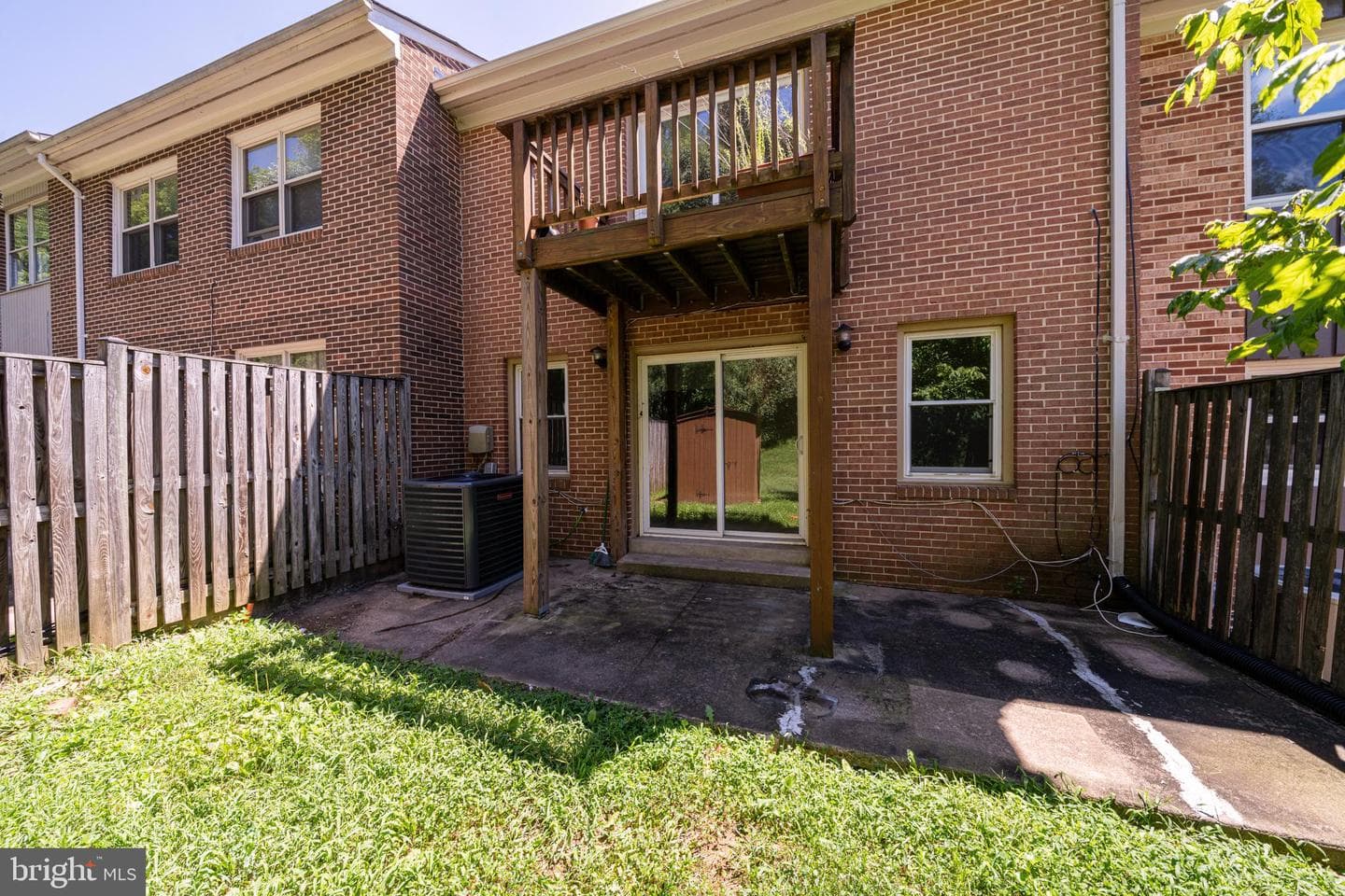 8322 Highcliffe Court photo 39