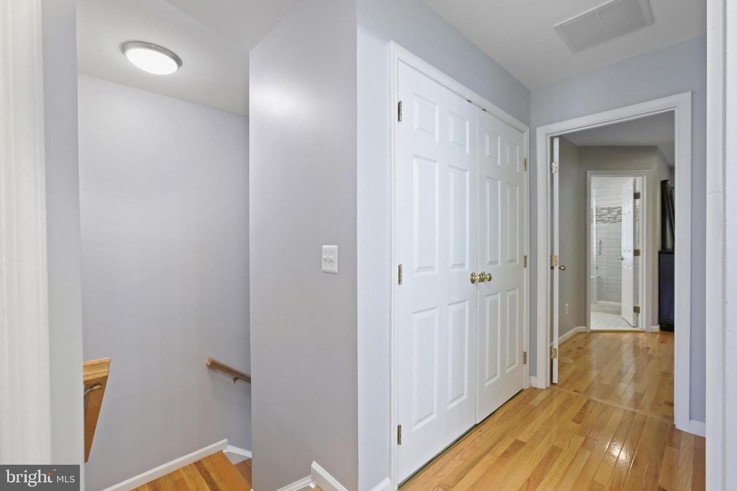 7725 Heritage Woods Way photo 18