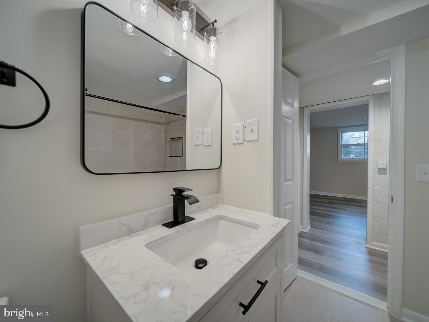 14725 Lock Drive photo 33