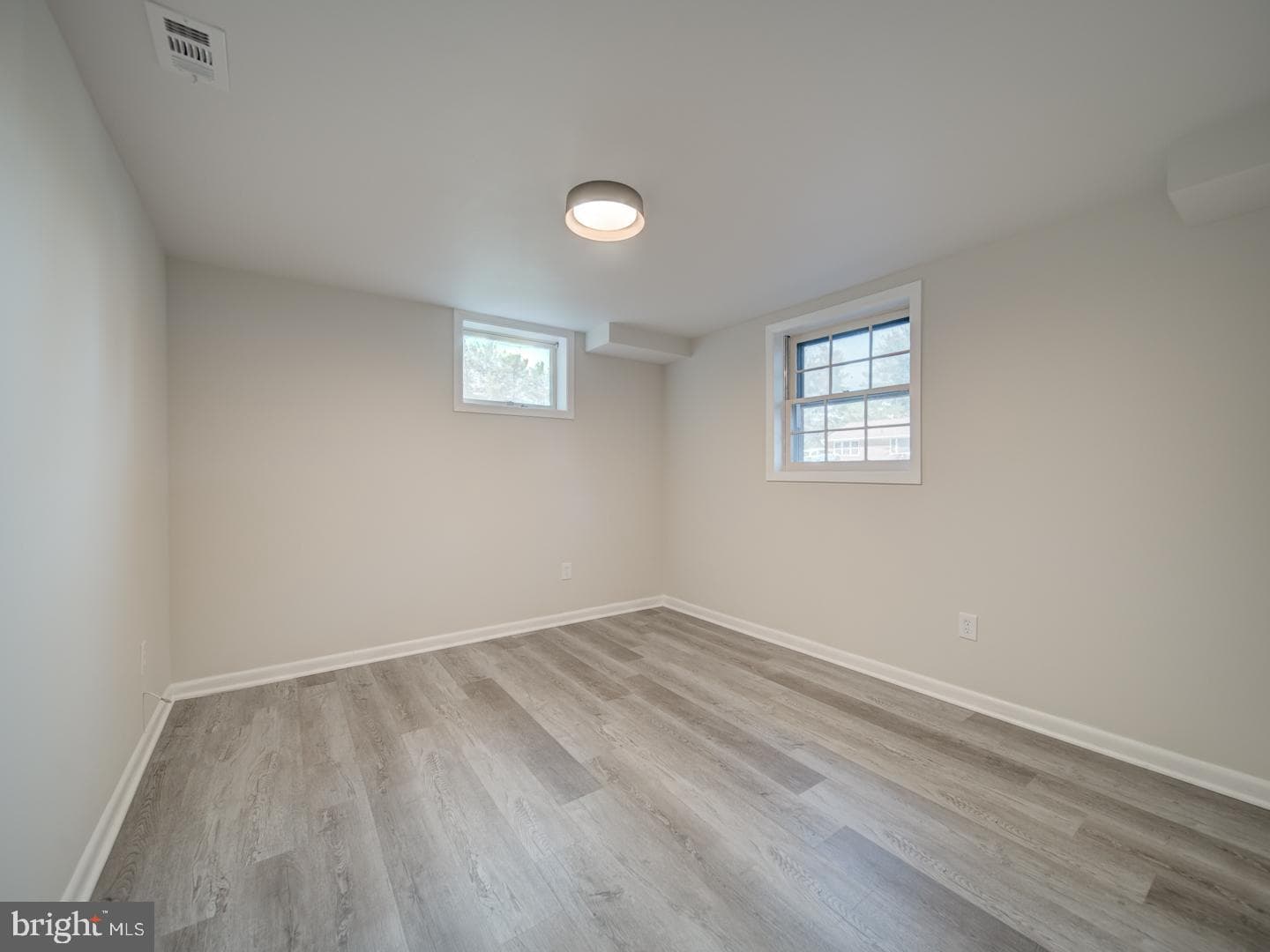 14725 Lock Drive photo 34