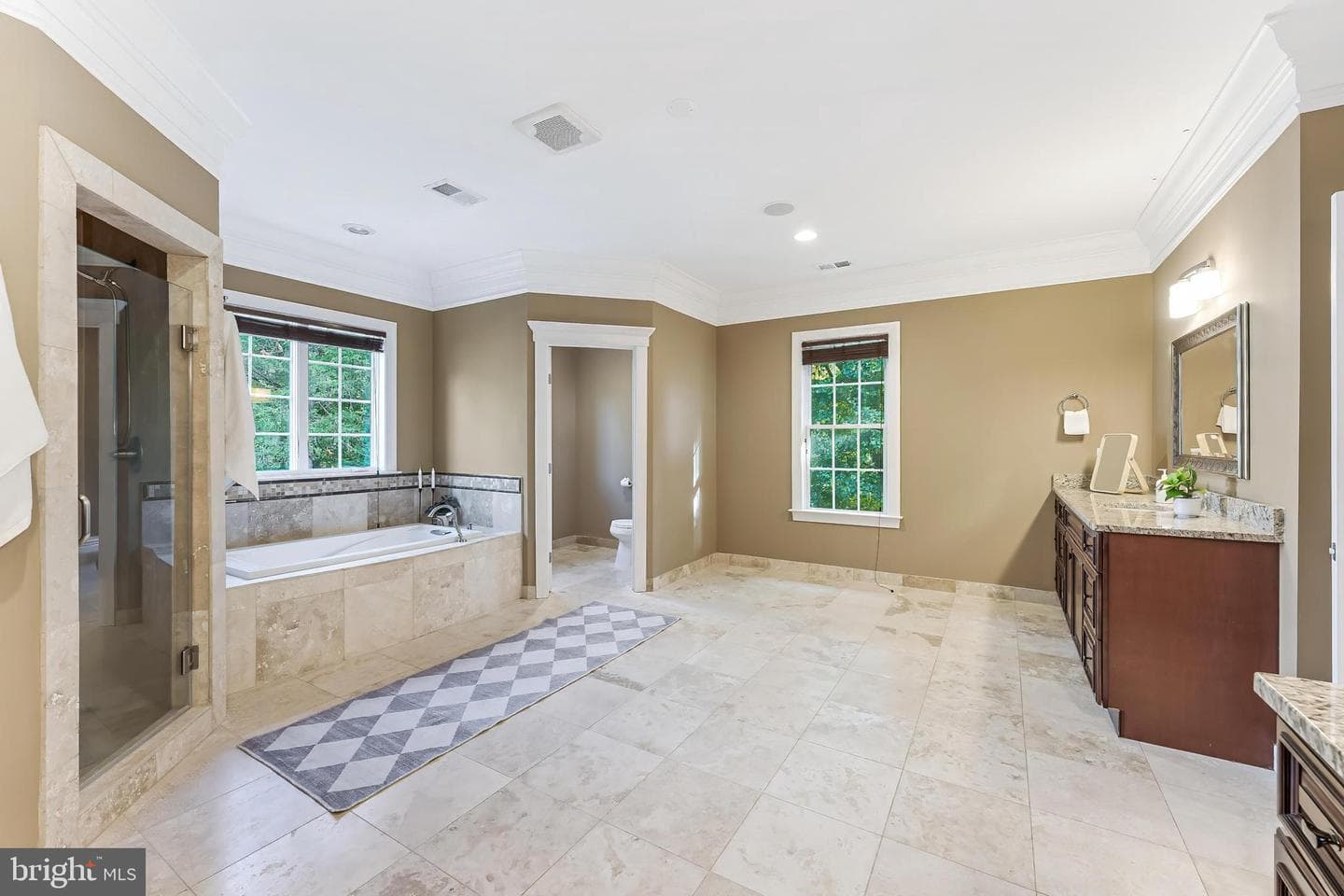 829 Golden Arrow Street photo 48