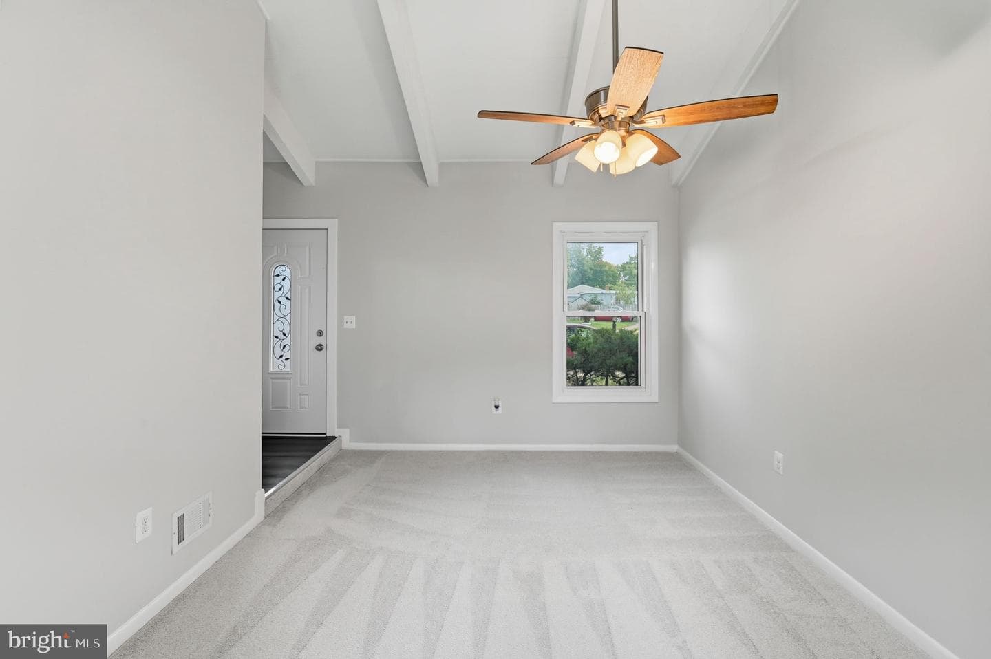 6018 Regents Park Road photo 10