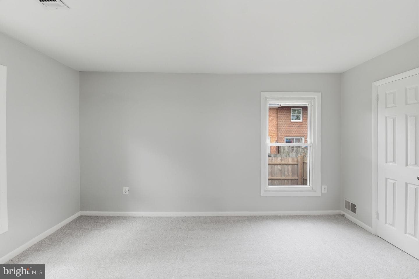 6018 Regents Park Road photo 20