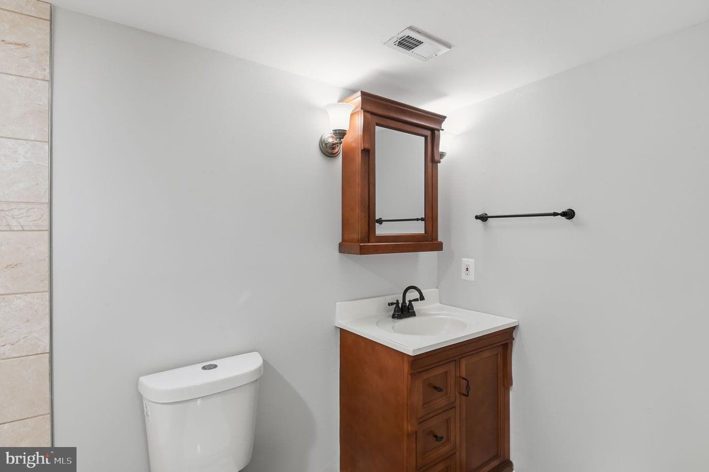 6018 Regents Park Road photo 23