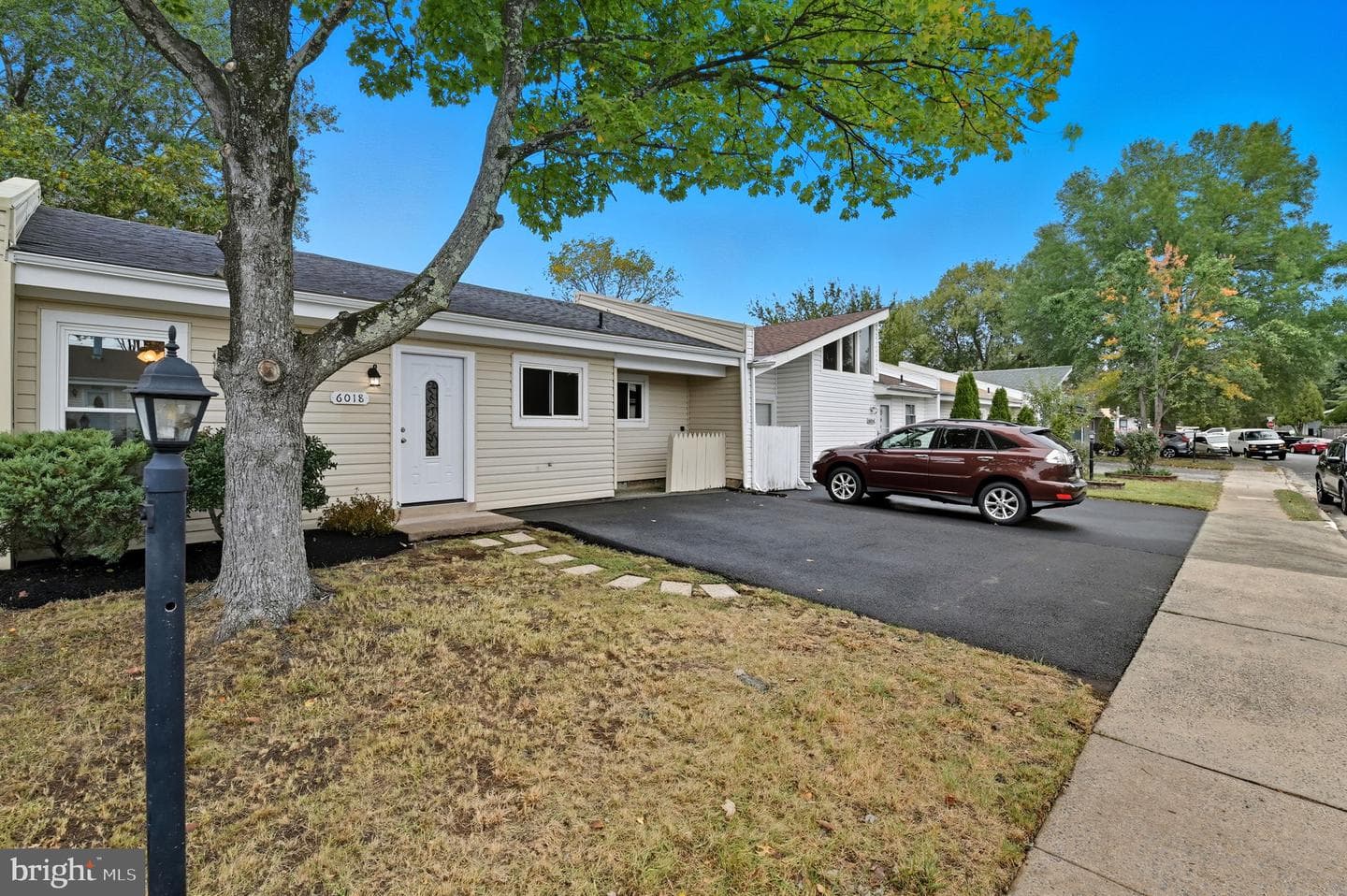 6018 Regents Park Road photo 3