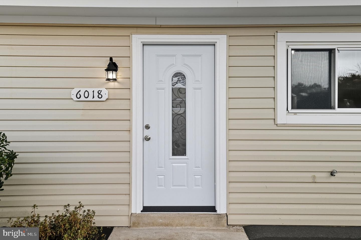 6018 Regents Park Road photo 5