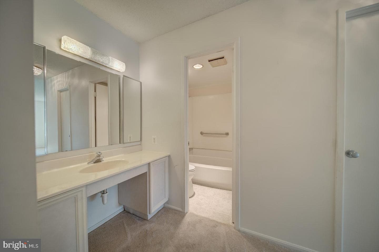 8380 Greensboro Drive #319 photo 10