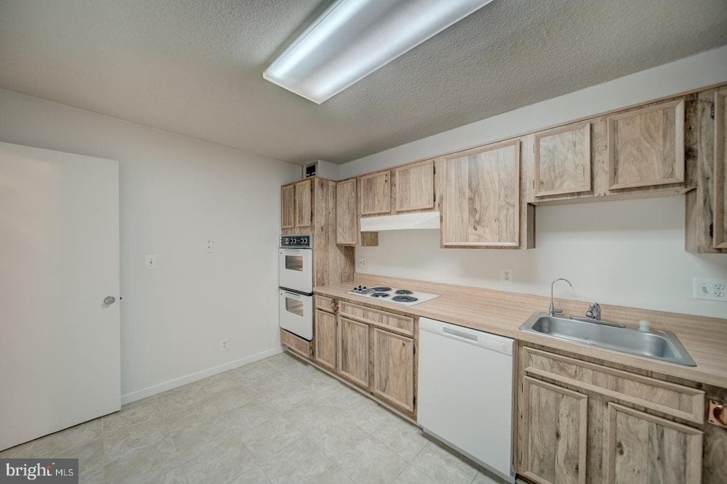 8380 Greensboro Drive #319 photo 22