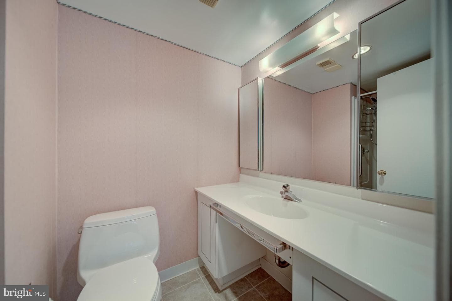 8380 Greensboro Drive #319 photo 28