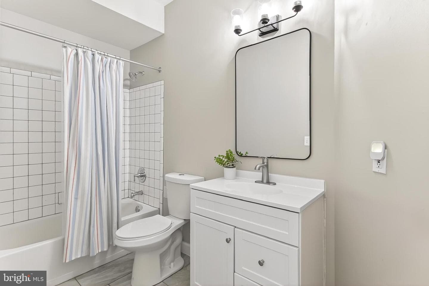 5963 Founders Hill Drive #101 photo 34