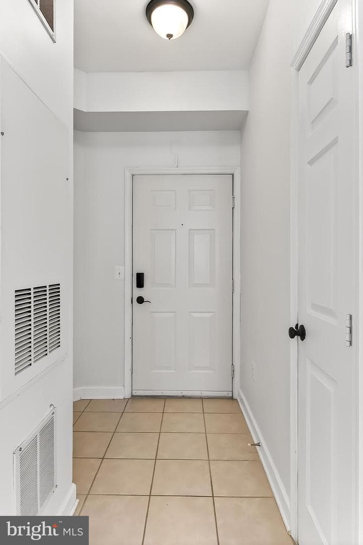 5963 Founders Hill Drive #101 photo 39