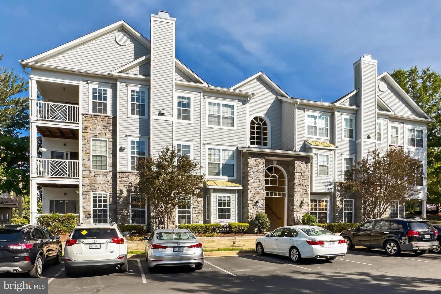 5963 Founders Hill Drive #101 photo 48