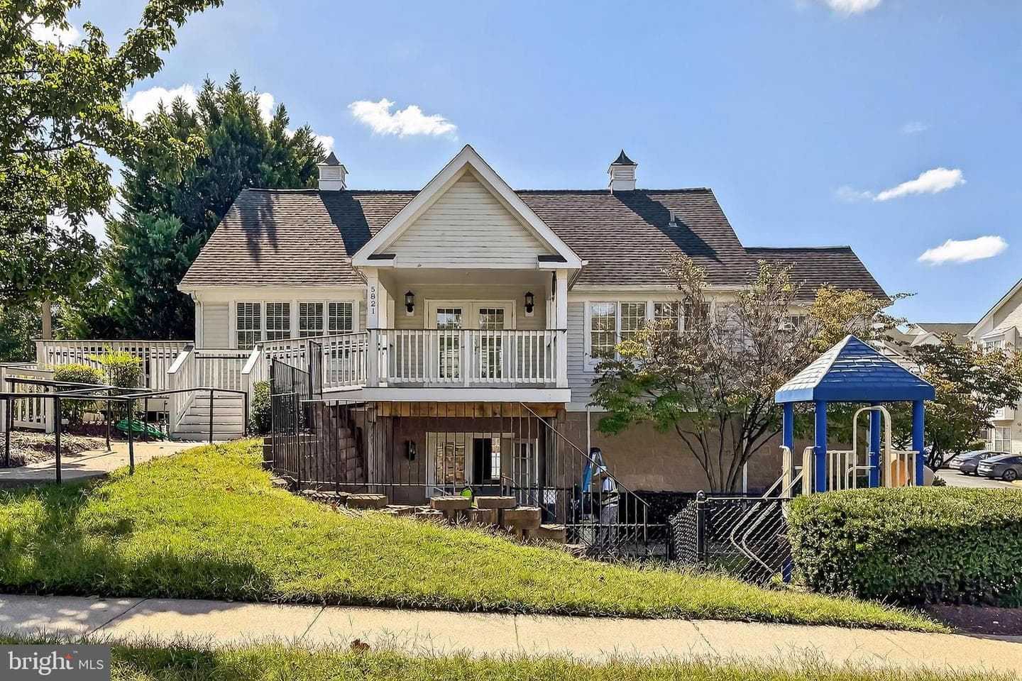 5963 Founders Hill Drive #101 photo 49