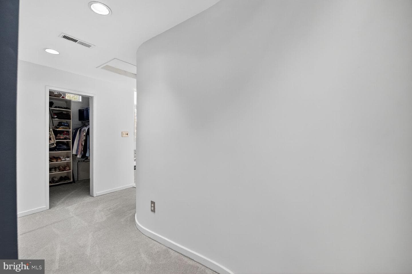 2031 Beacon Place photo 38