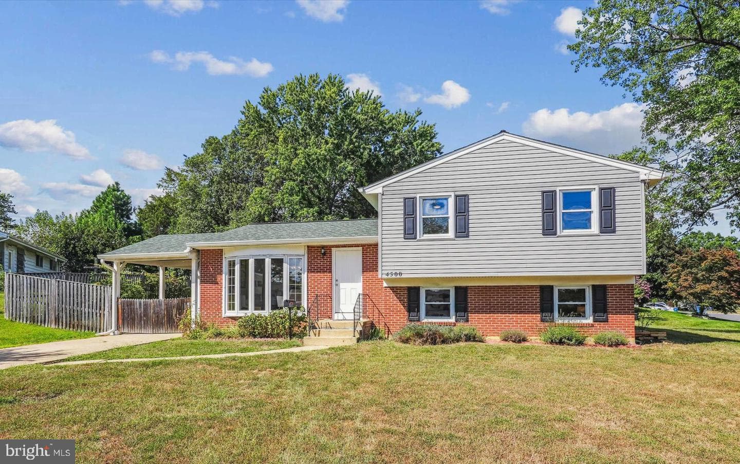 4500 Picot Road photo 1