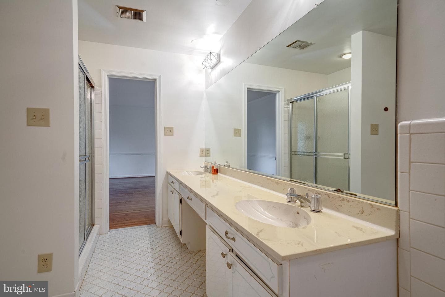 1224 Perry William Drive photo 28