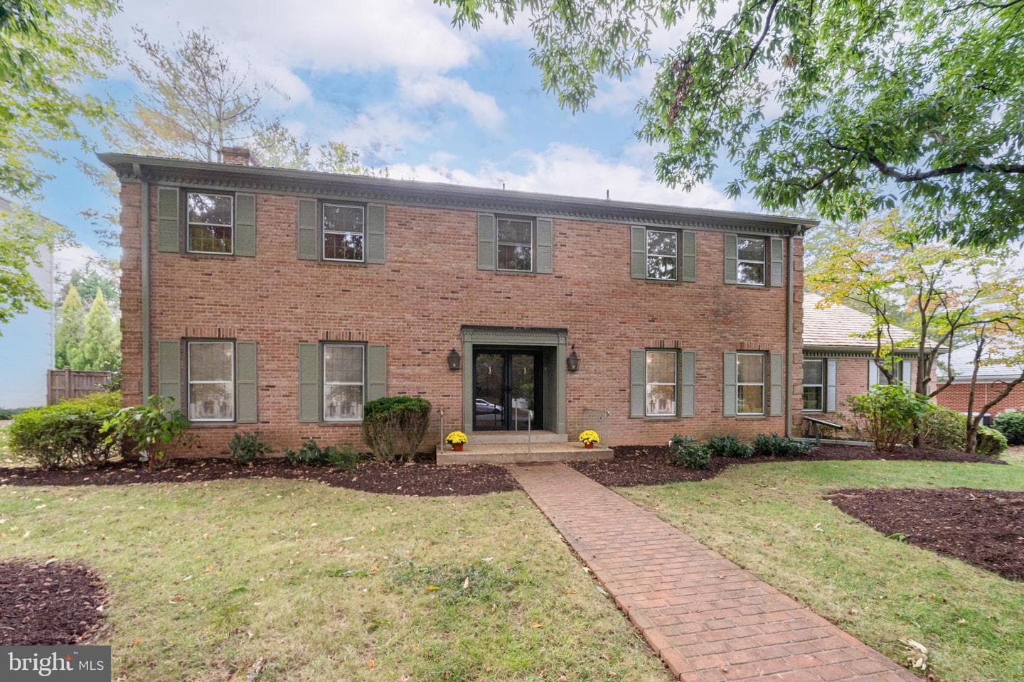 1224 Perry William Drive photo 3
