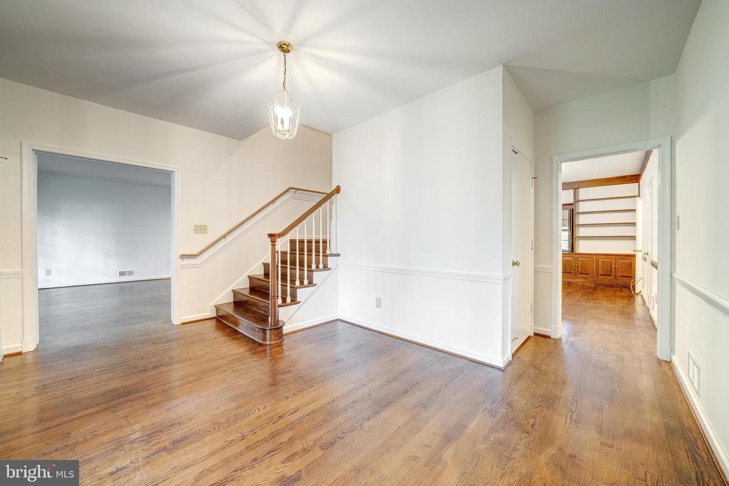 1224 Perry William Drive photo 6
