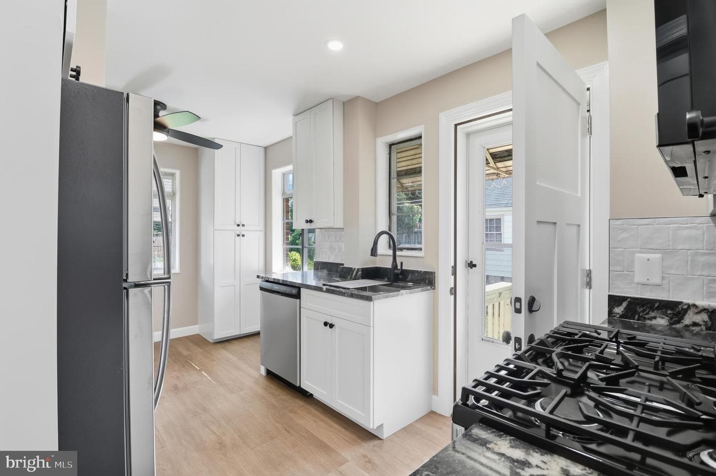 2101 Arlington Terrace photo 11