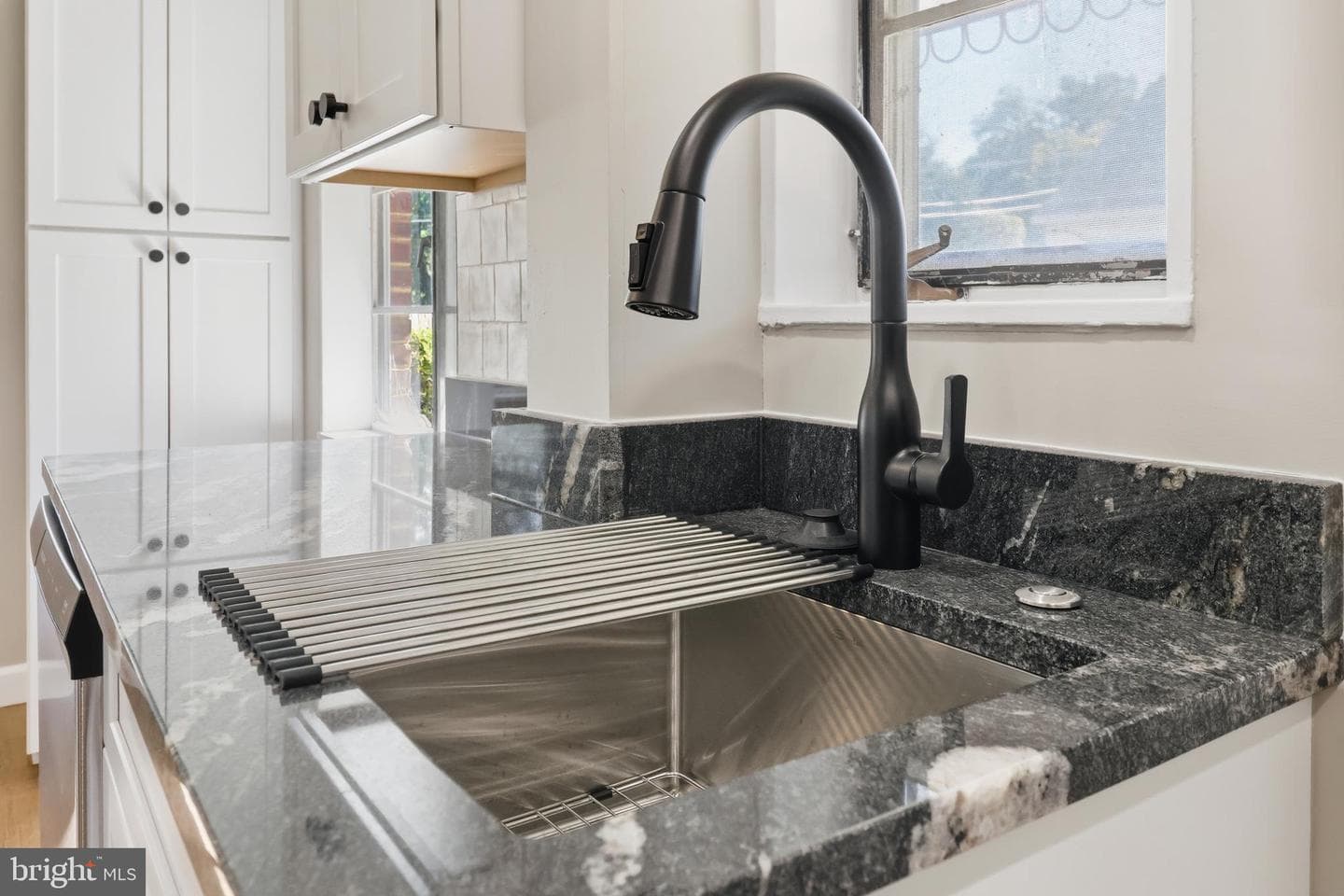 2101 Arlington Terrace photo 13