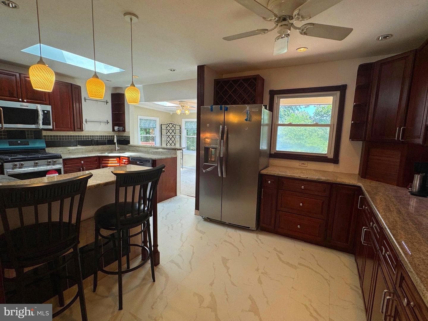 8518 Fairburn Drive photo 2