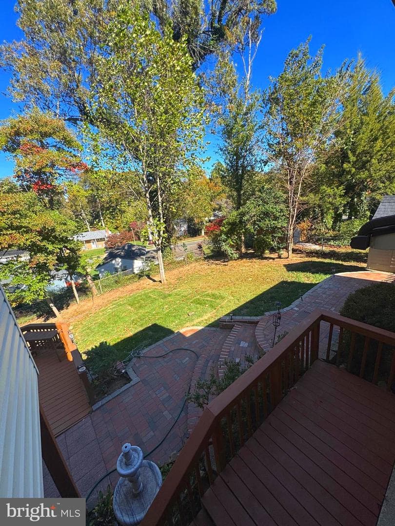 8518 Fairburn Drive photo 37