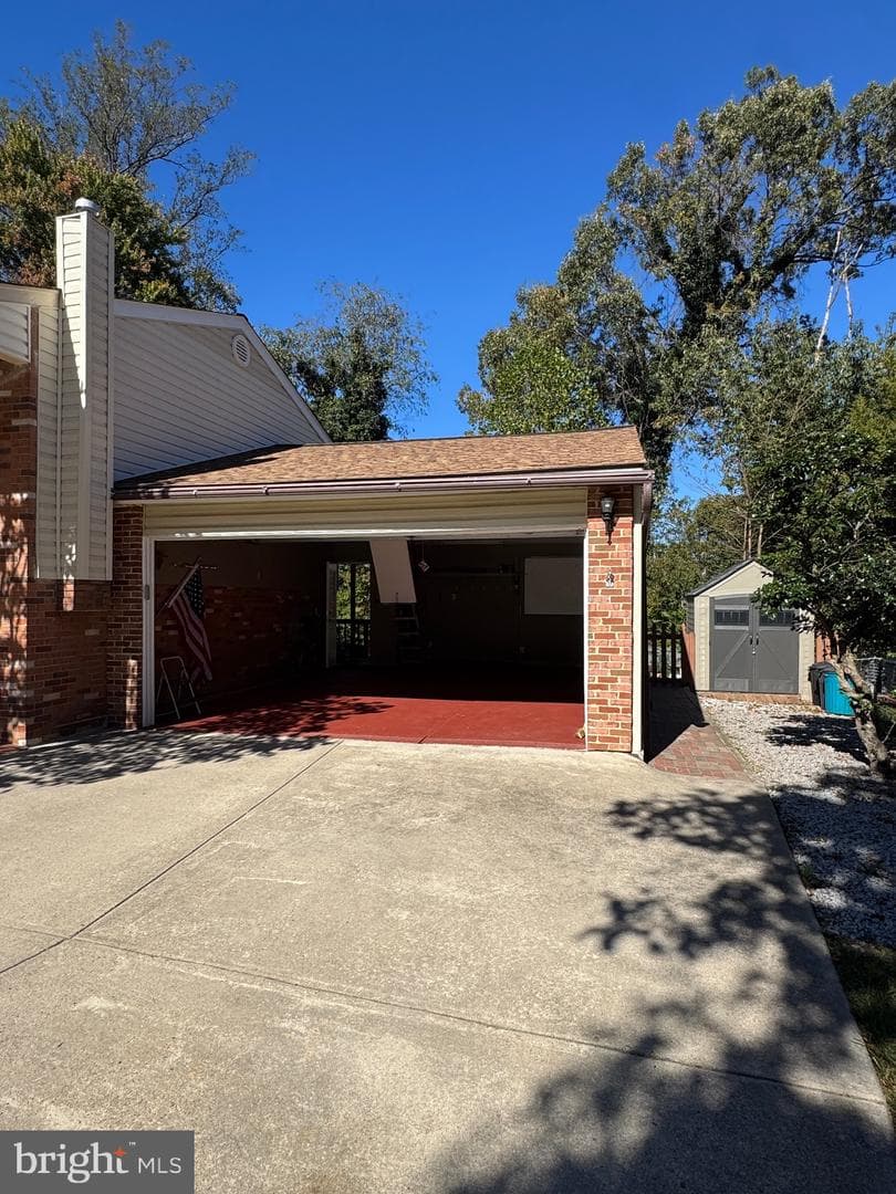 8518 Fairburn Drive photo 42