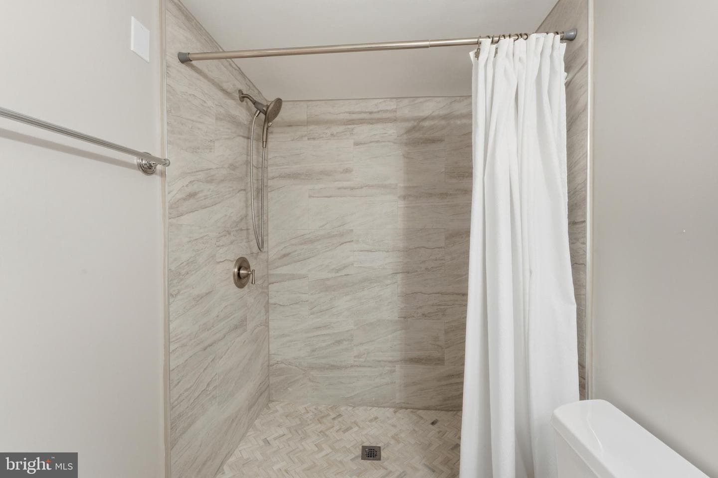 4408 Island Place #202 photo 13