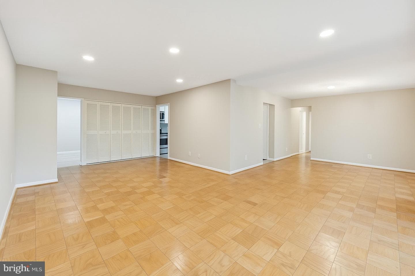 4408 Island Place #202 photo 5