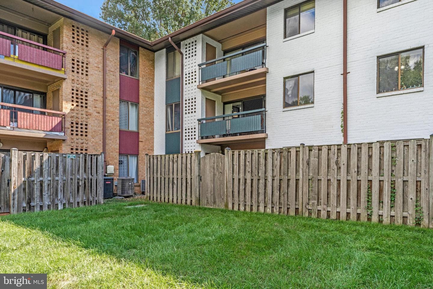 2844 Dover Lane #103 photo 18