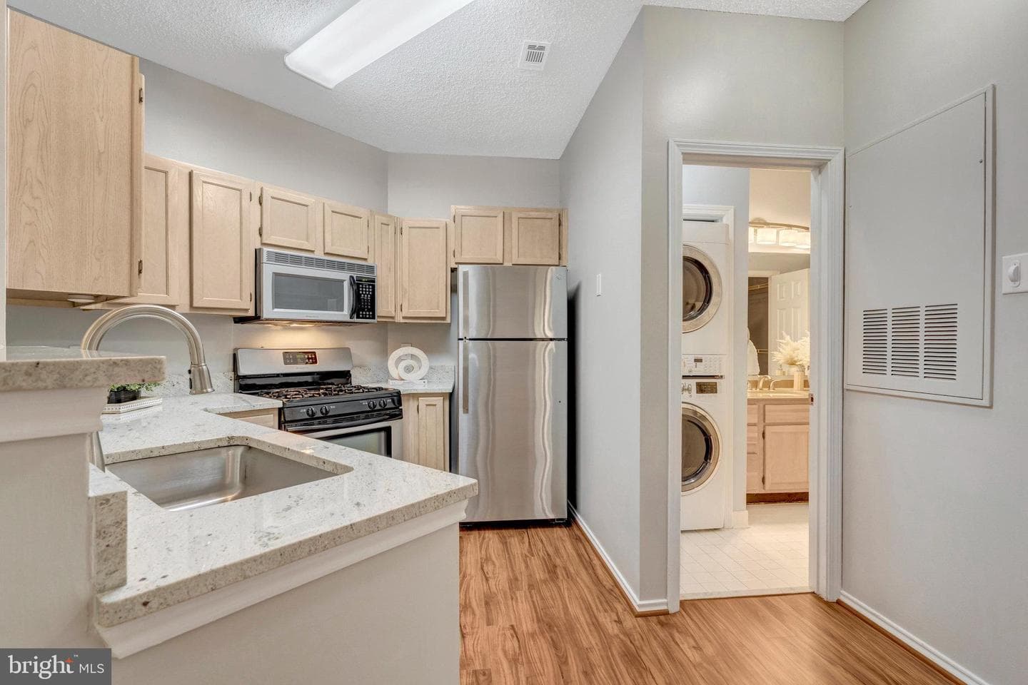 4401 Sedgehurst Drive #203 photo 9