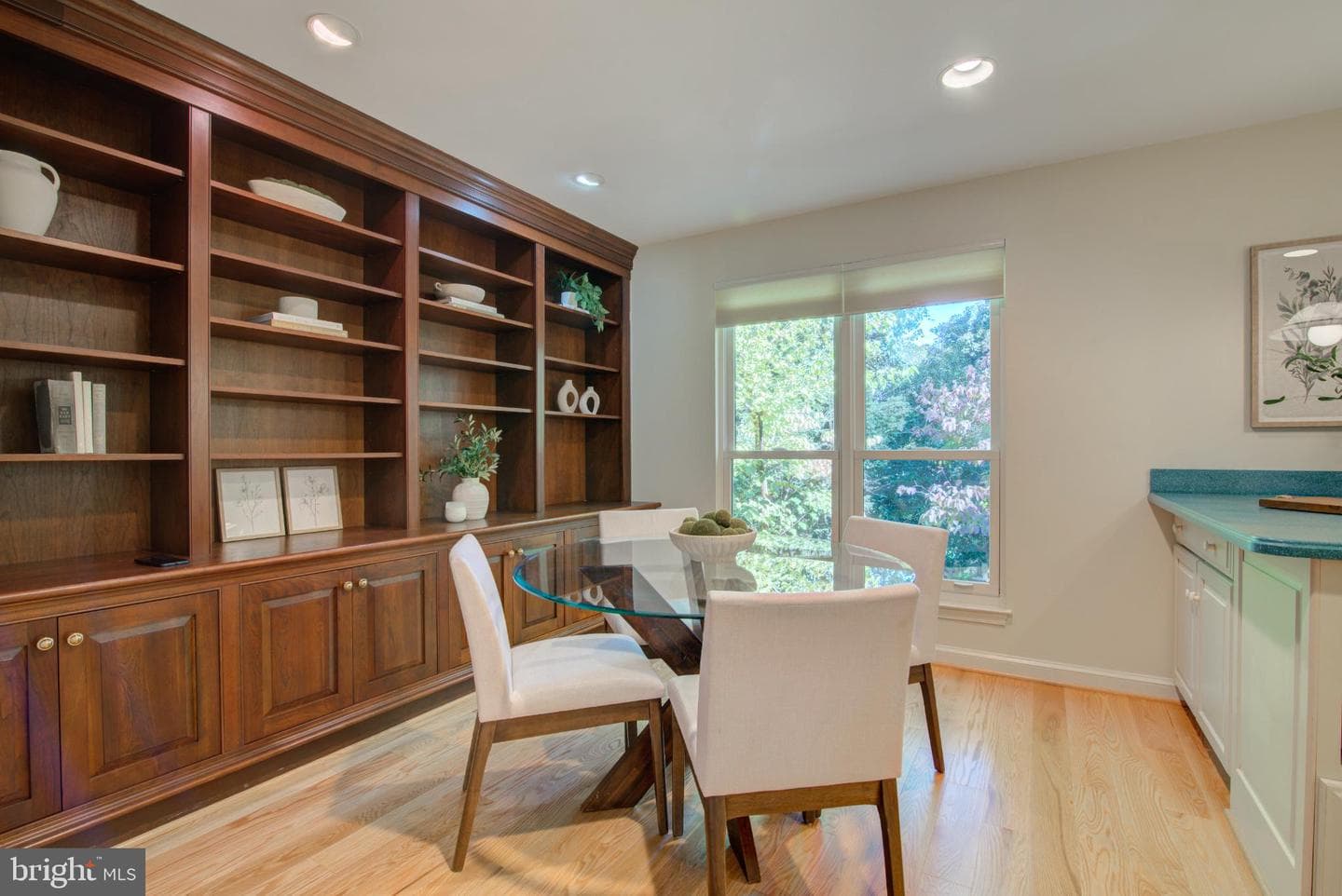 1423 McLean Mews Court photo 3
