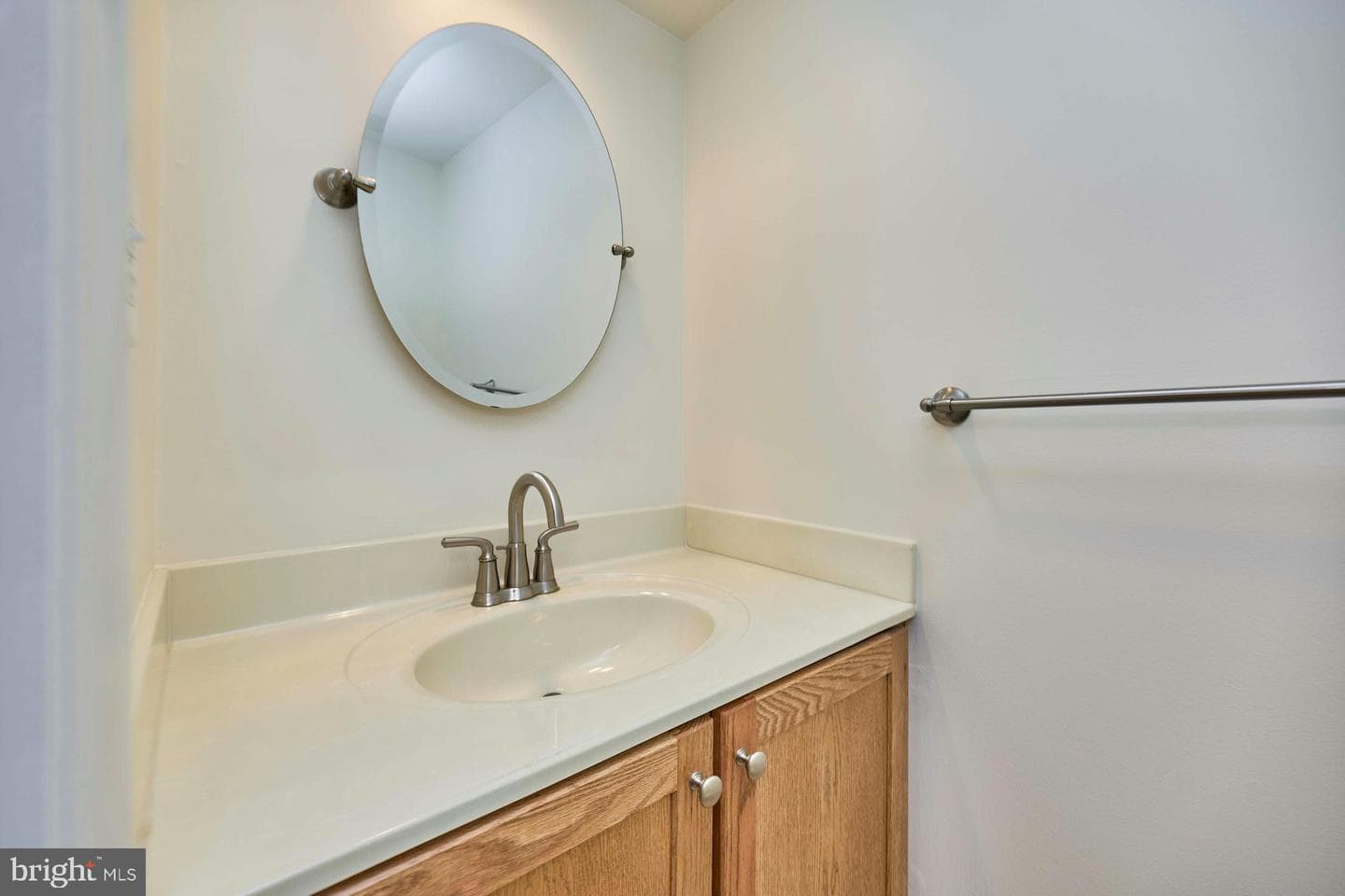 8566 Gwynedd Way photo 13
