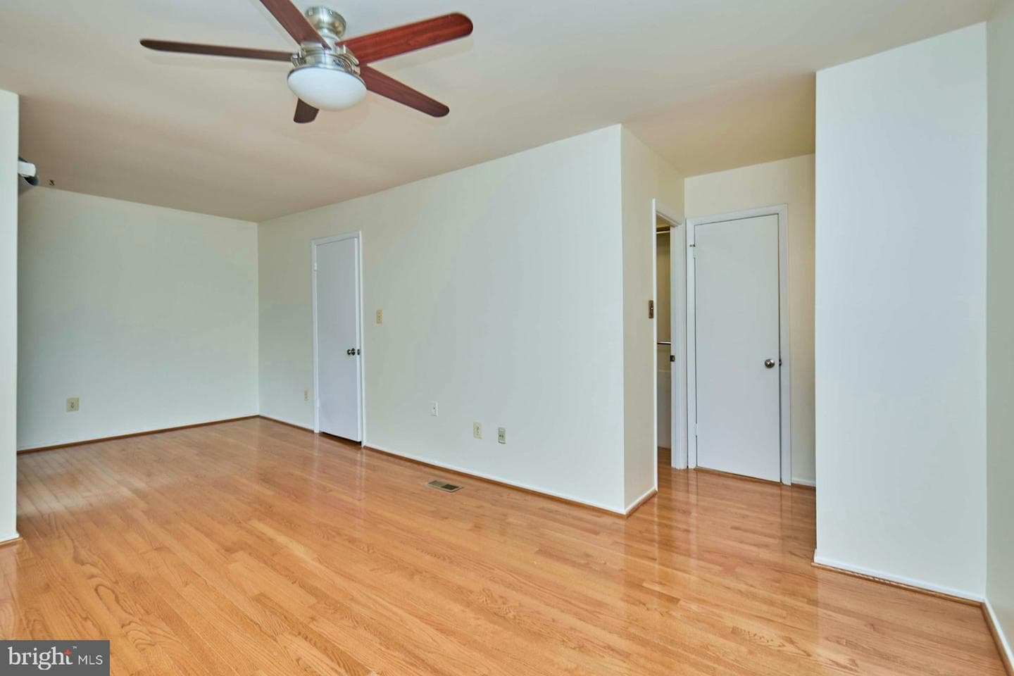 8566 Gwynedd Way photo 38