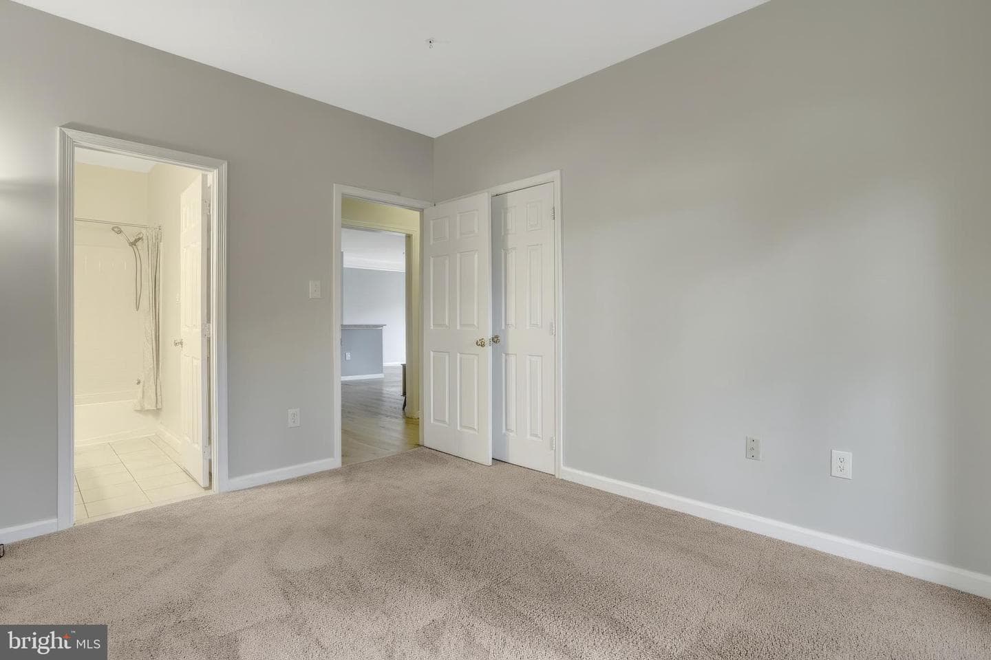 6547 Grange Lane #104 photo 33