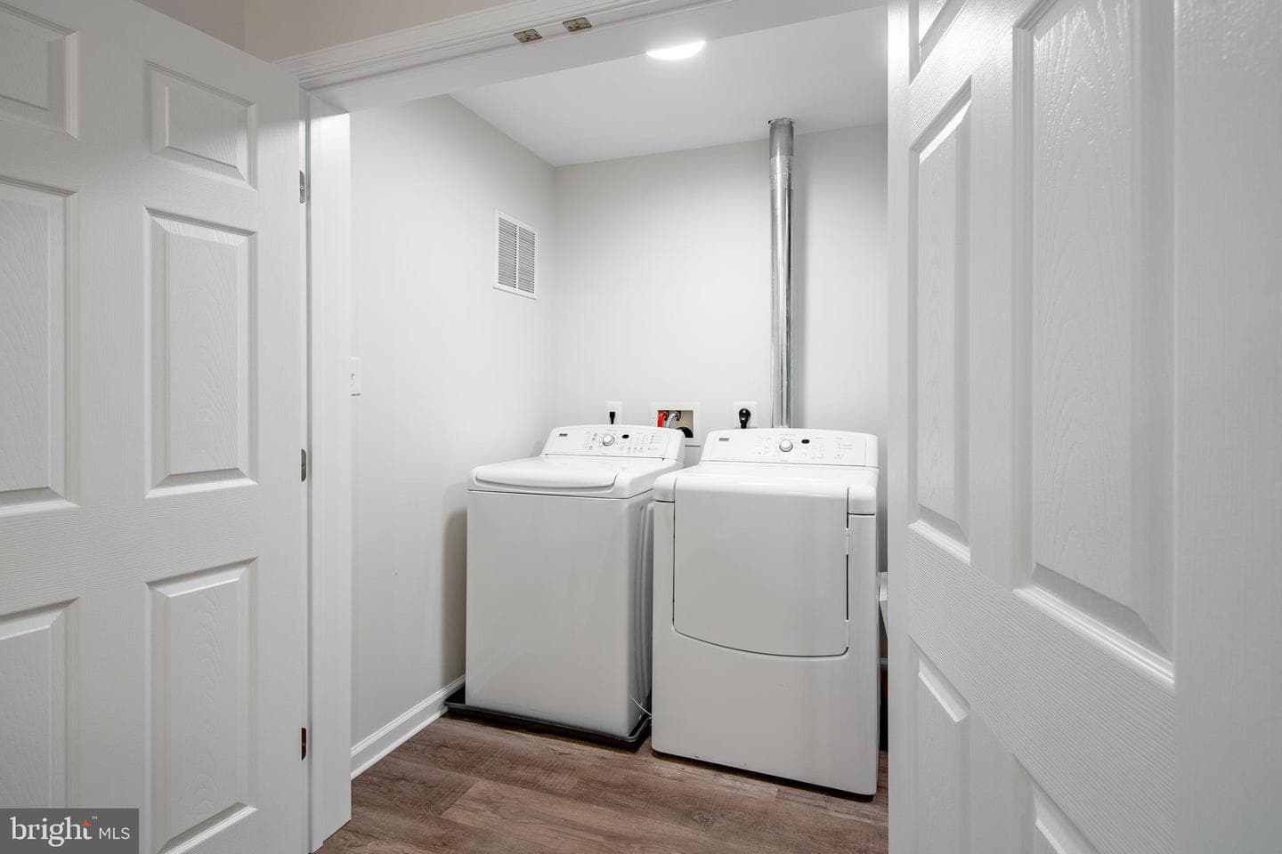 4627 Deerwatch Drive photo 6