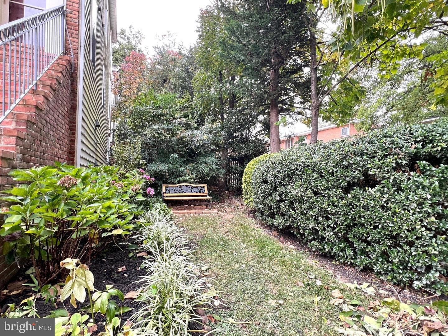 1448 McLean Mews Court photo 40