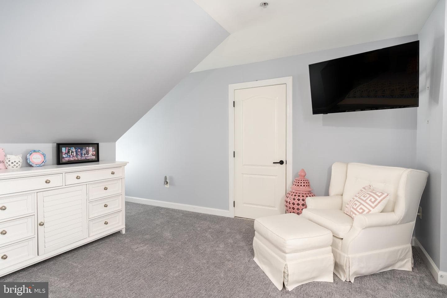 7486 Carriage Hills Drive photo 41