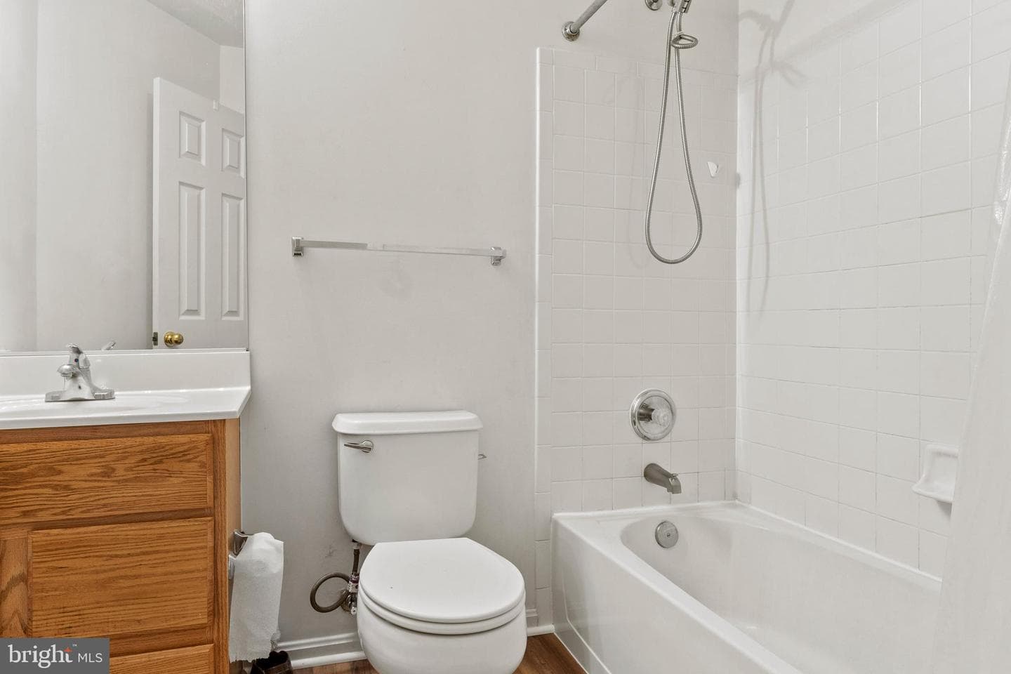 4057 Cornwall Court photo 27